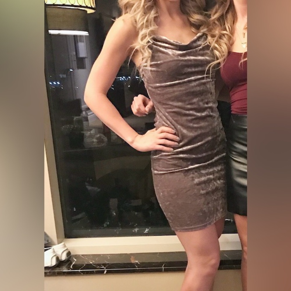Topshop Velvet Chain Strap Mini Dress in Purple Grey